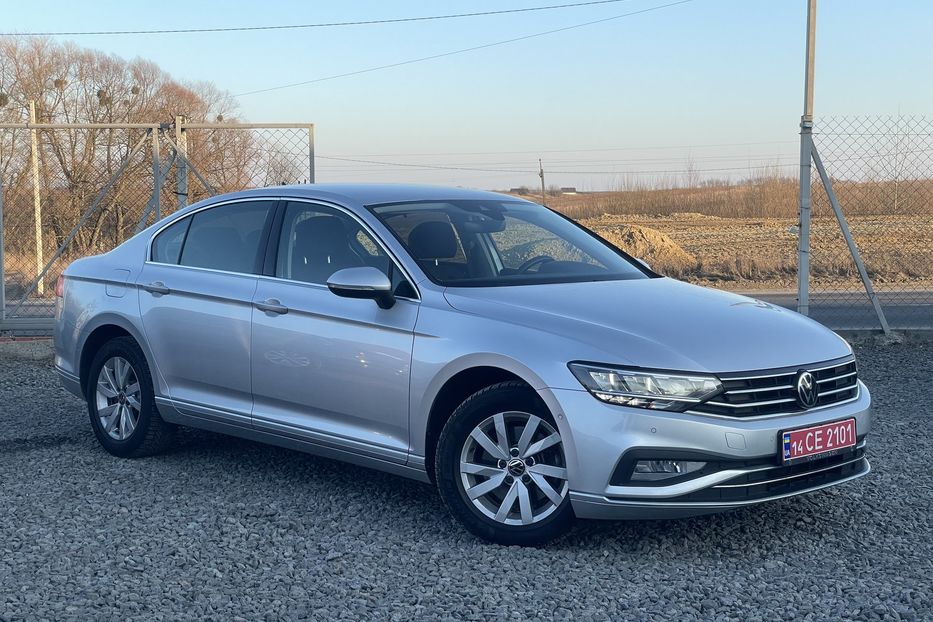 Продам Volkswagen Passat B8 Седан 2021 года в Львове