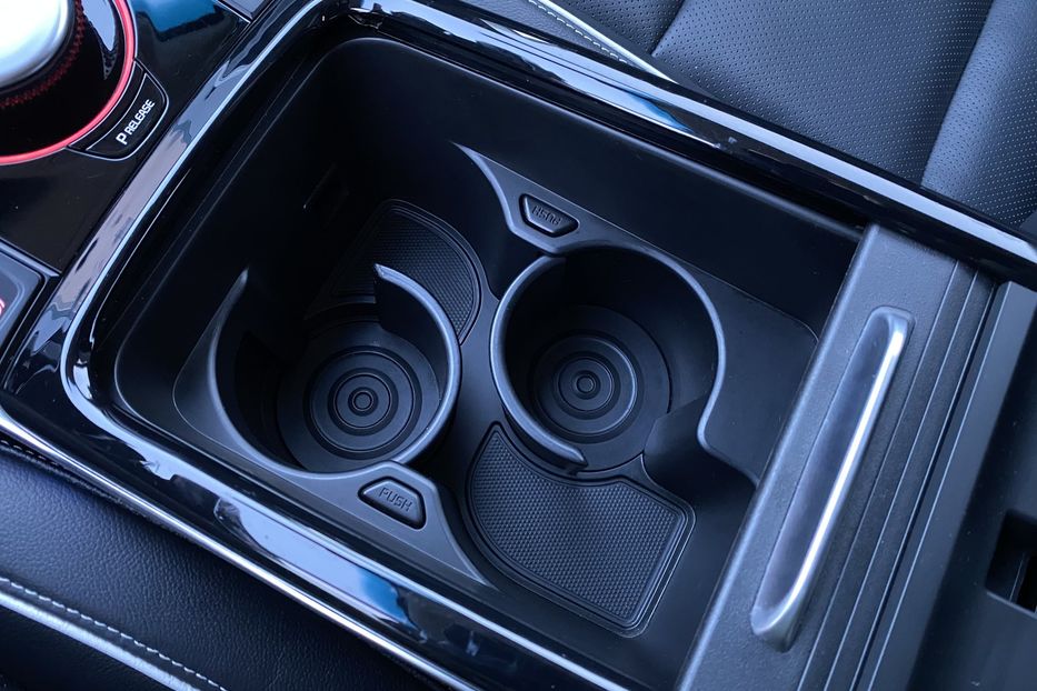 Продам Kia Niro 64kWhМакс.комплектаціяPrestige 2020 года в Львове