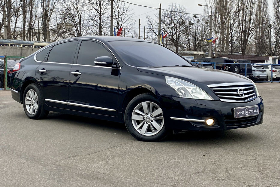 Продам Nissan Teana 2013 года в Киеве