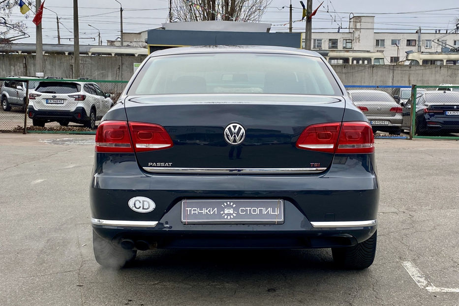 Продам Volkswagen Passat B7 2011 года в Киеве