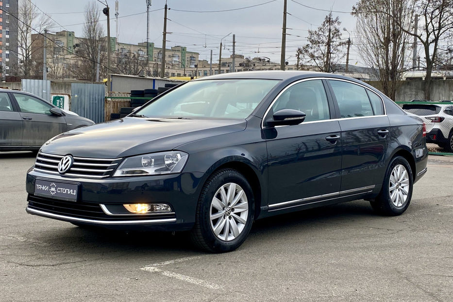 Продам Volkswagen Passat B7 2011 года в Киеве