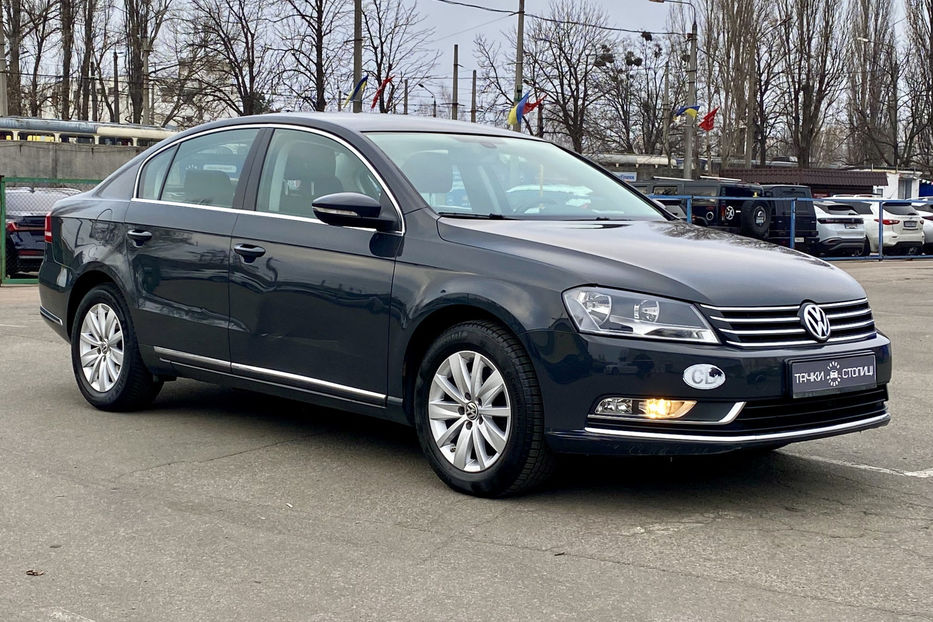 Продам Volkswagen Passat B7 2011 года в Киеве