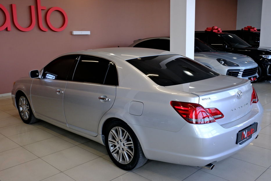 Продам Toyota Avalon 2009 года в Одессе