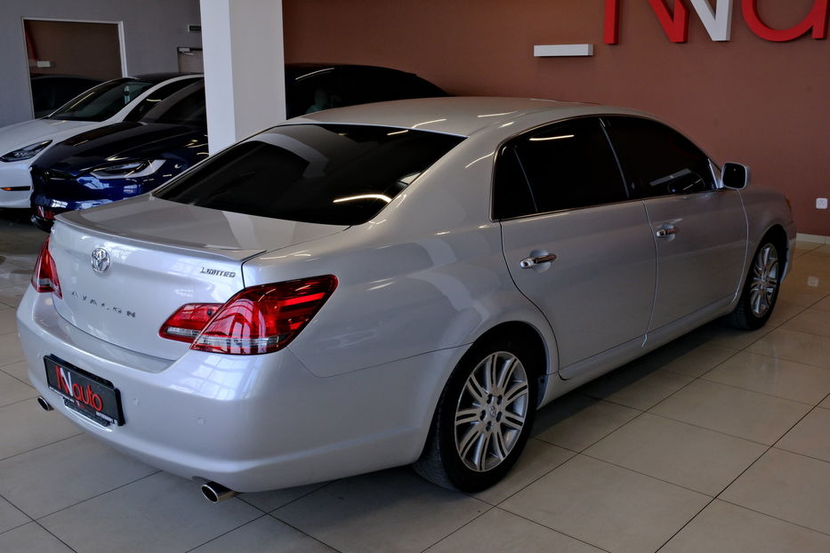 Продам Toyota Avalon 2009 года в Одессе