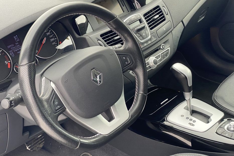 Продам Renault Laguna 2012 года в Луцке