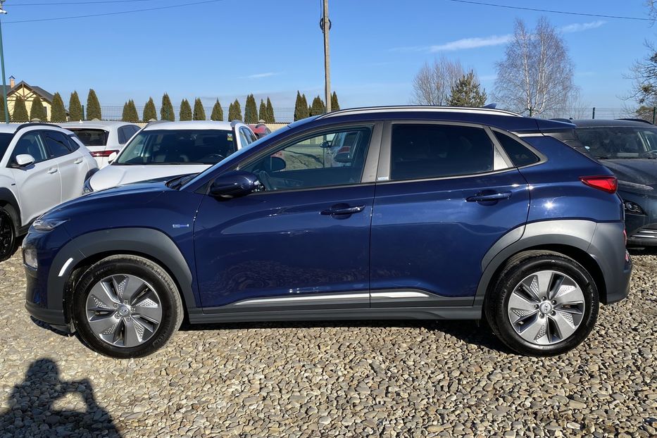 Продам Hyundai Kona 64kWhМакс.комплектація PREMIUM 2021 года в Львове