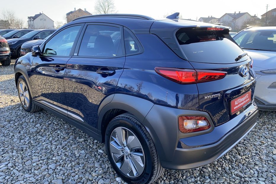 Продам Hyundai Kona 64kWhМакс.комплектація PREMIUM 2021 года в Львове