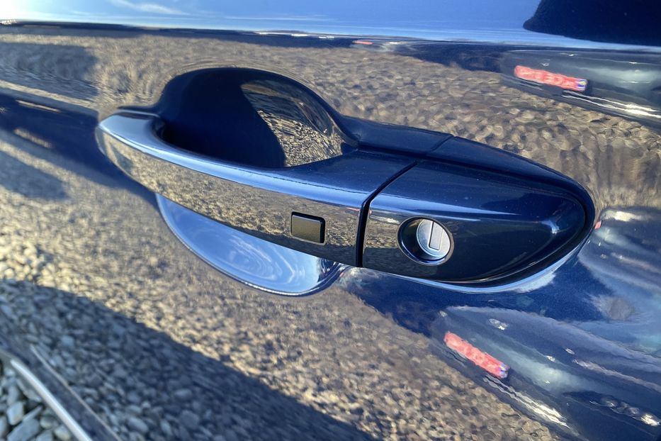 Продам Hyundai Kona 64kWhМакс.комплектація PREMIUM 2021 года в Львове