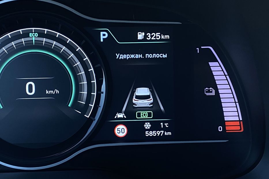 Продам Hyundai Kona 64kWhМакс.комплектація PREMIUM 2021 года в Львове