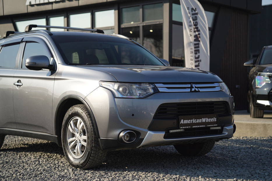 Продам Mitsubishi Outlander 4 WD 2014 года в Черновцах