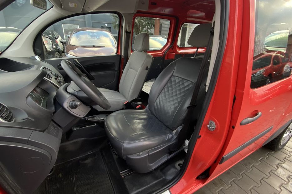 Продам Renault Kangoo пасс. 2021 года в Луцке