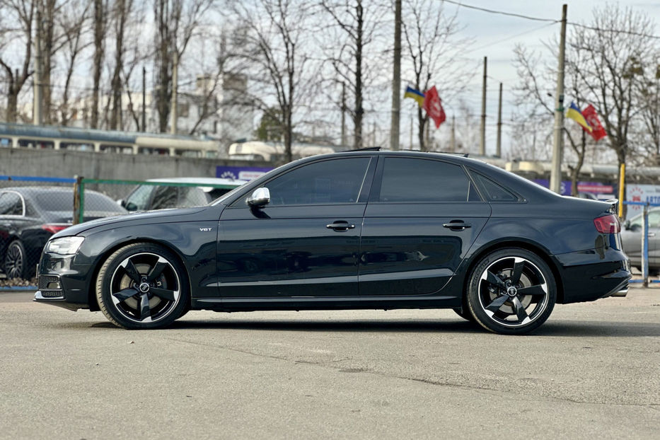 Продам Audi S4 2014 года в Киеве