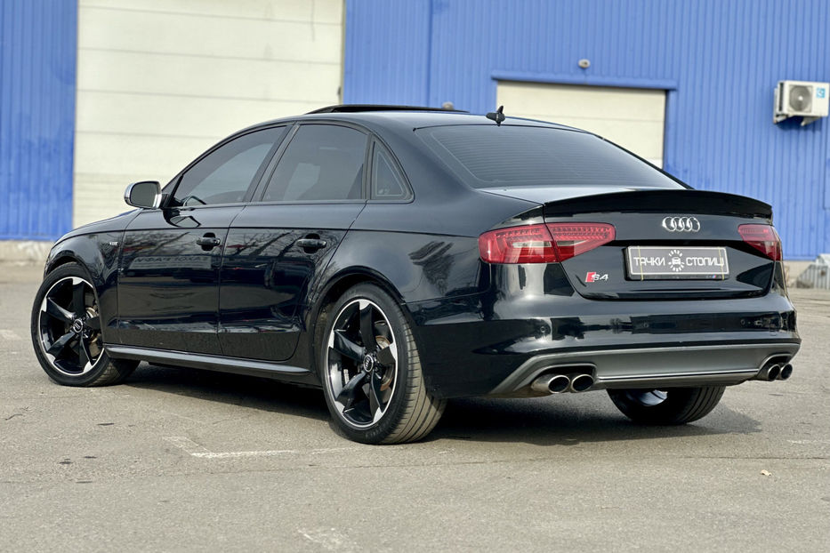 Продам Audi S4 2014 года в Киеве