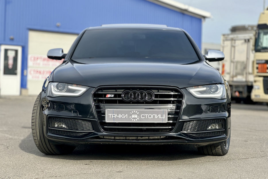 Продам Audi S4 2014 года в Киеве
