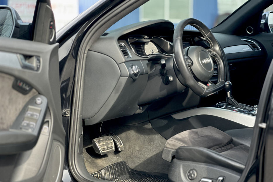 Продам Audi S4 2014 года в Киеве
