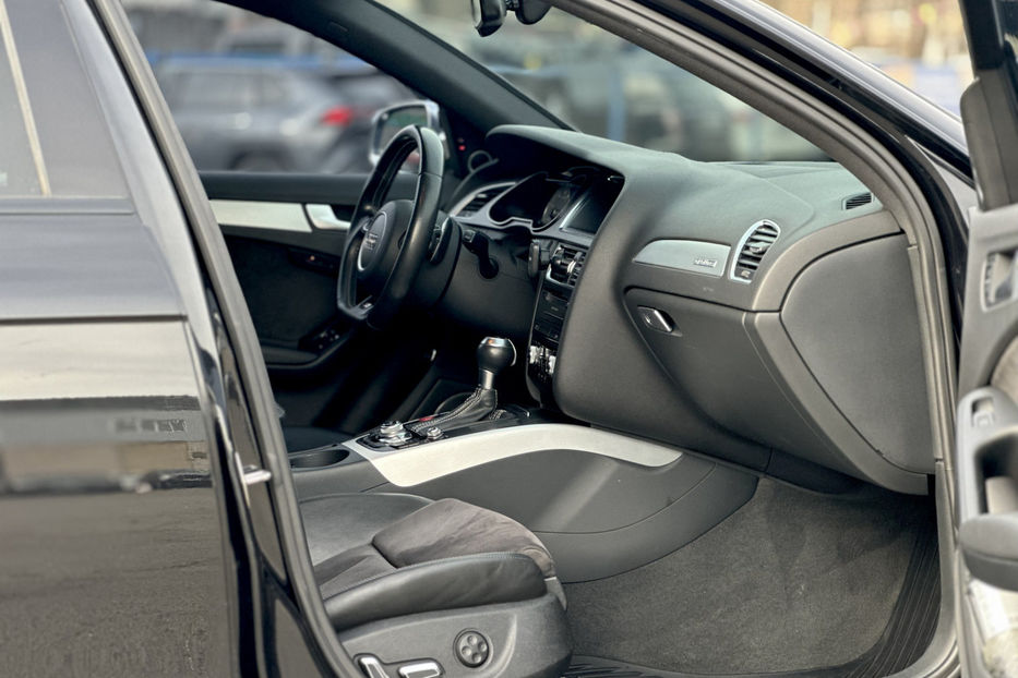 Продам Audi S4 2014 года в Киеве