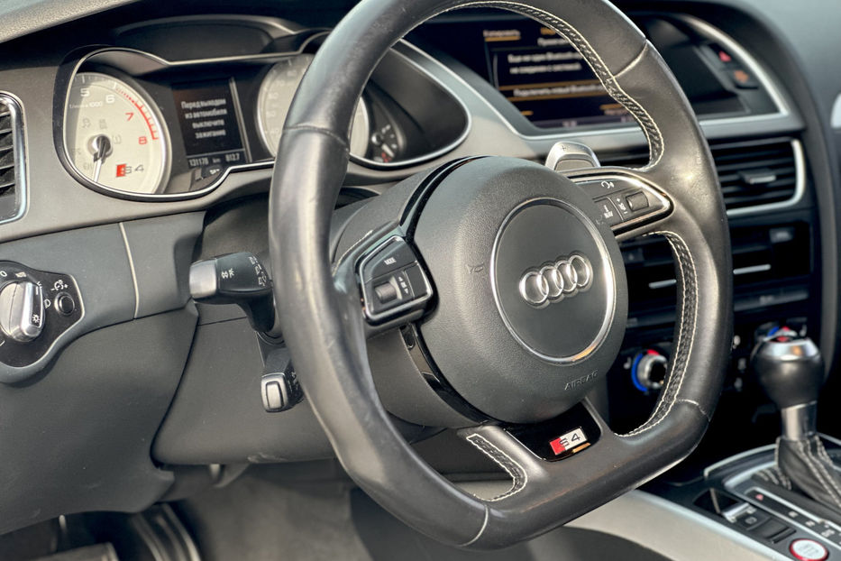 Продам Audi S4 2014 года в Киеве
