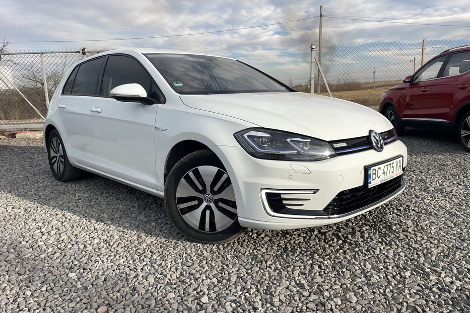 Продам Volkswagen e-Golf 2019 года в Львове