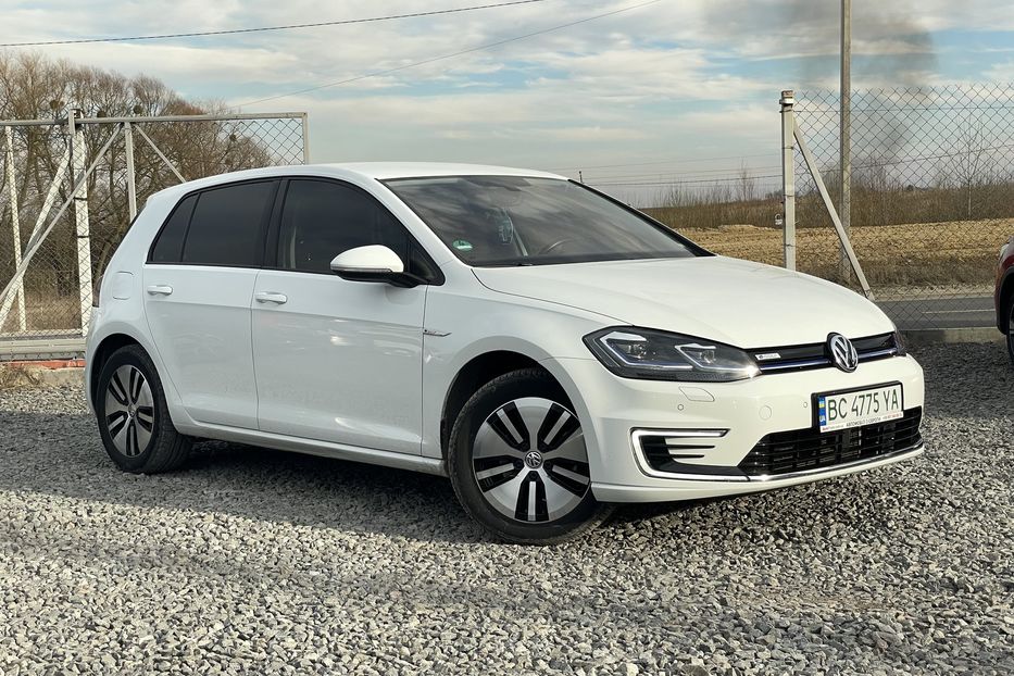 Продам Volkswagen e-Golf 2019 года в Львове