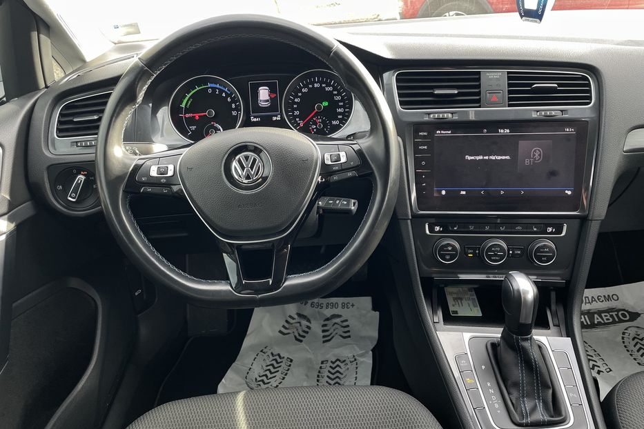 Продам Volkswagen e-Golf 2019 года в Львове