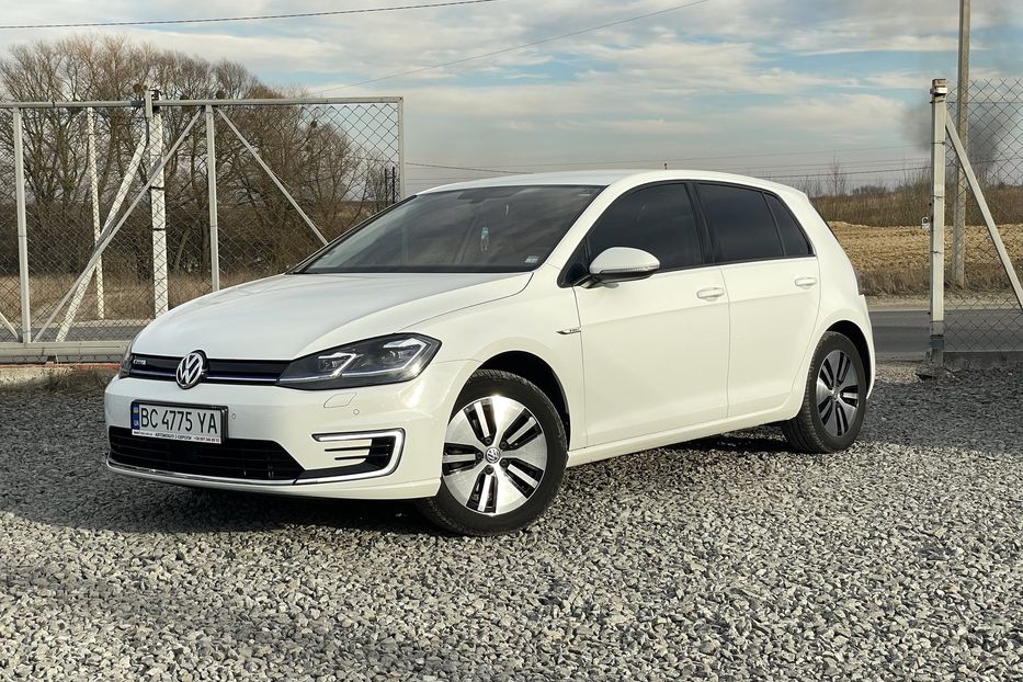 Продам Volkswagen e-Golf 2019 года в Львове