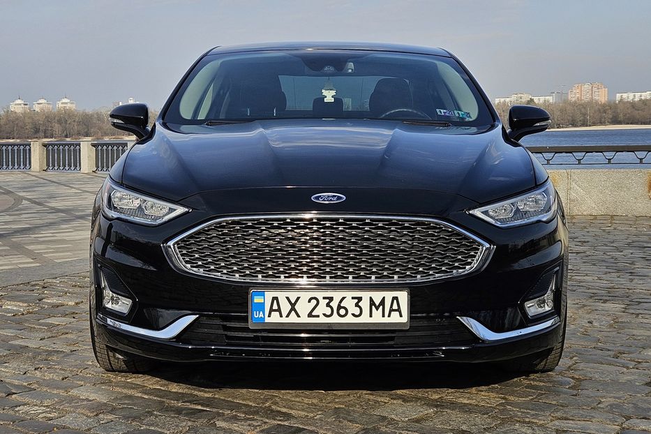 Продам Ford Fusion Phev 2019 года в Киеве