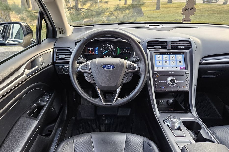 Продам Ford Fusion Phev 2019 года в Киеве