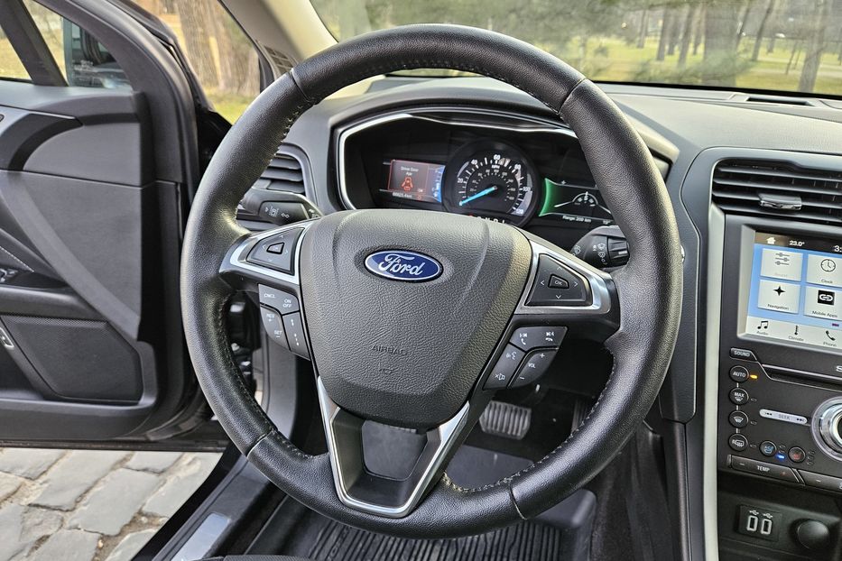 Продам Ford Fusion Phev 2019 года в Киеве