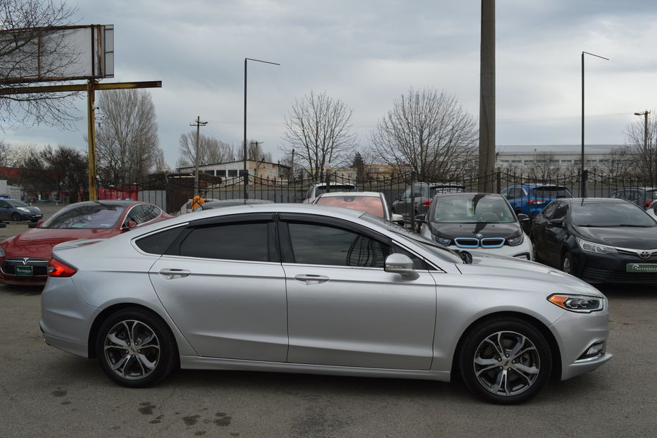 Продам Ford Fusion Titanium Plug-in 2016 года в Одессе