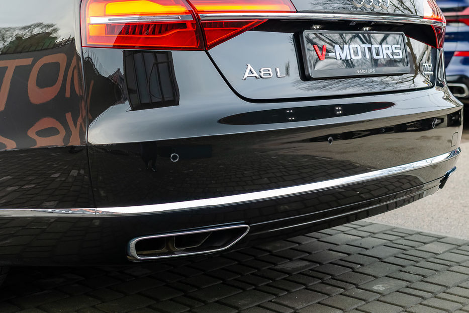 Продам Audi A8 3.0TDI QUATTRO 2017 года в Киеве