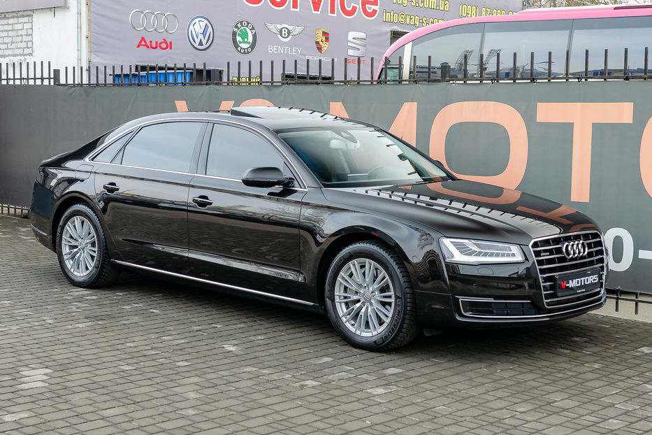 Продам Audi A8 3.0TDI QUATTRO 2017 года в Киеве