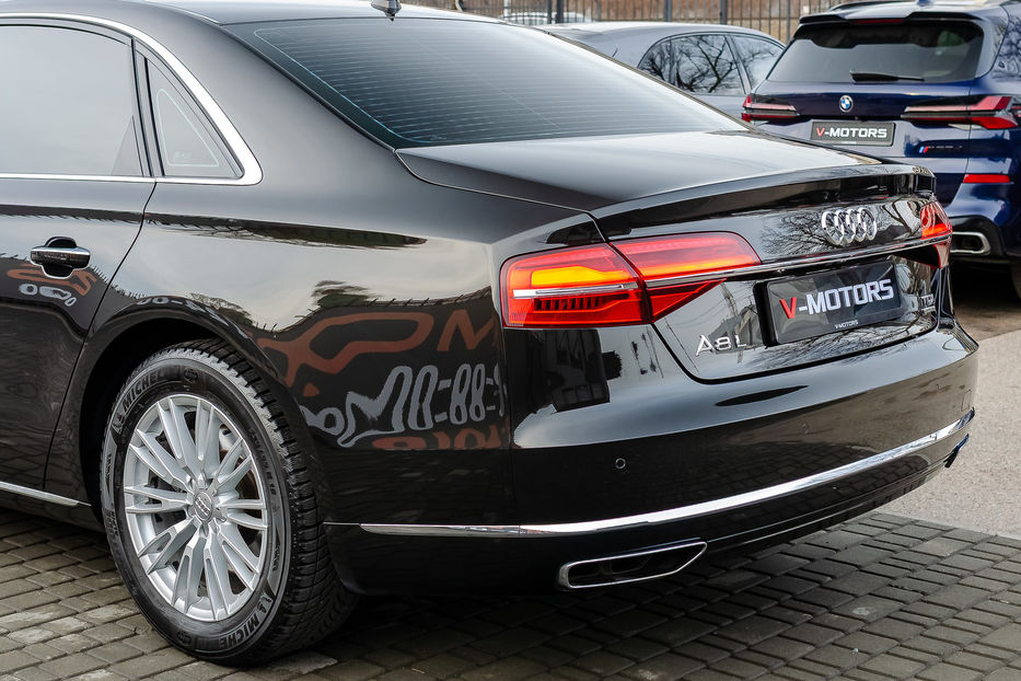 Продам Audi A8 3.0TDI QUATTRO 2017 года в Киеве