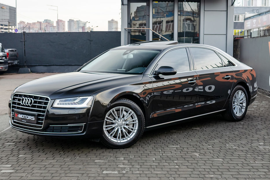 Продам Audi A8 3.0TDI QUATTRO 2017 года в Киеве