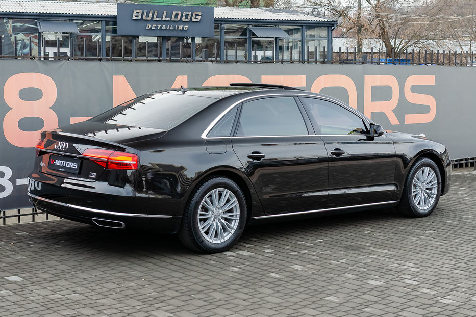 Продам Audi A8 3.0TDI QUATTRO 2017 года в Киеве