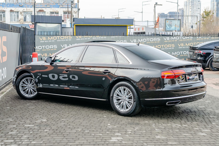 Продам Audi A8 3.0TDI QUATTRO 2017 года в Киеве