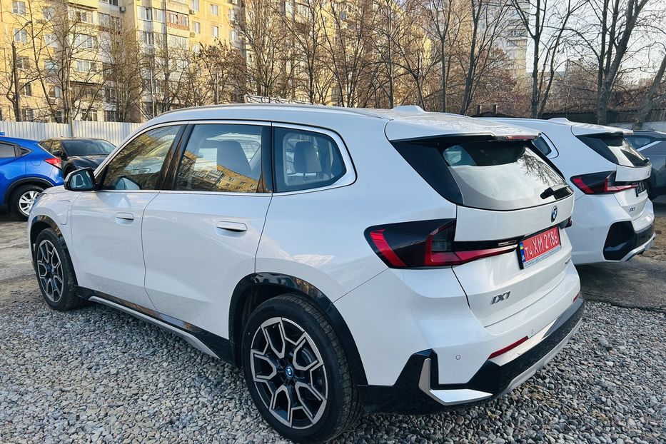 Продам BMW iX1 XDrive 30L M Stile Premium  2023 года в Одессе
