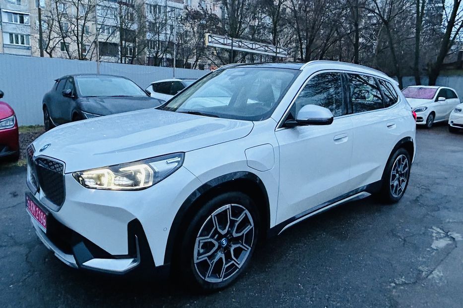 Продам BMW iX1 XDrive 30L M Stile Premium  2023 года в Одессе