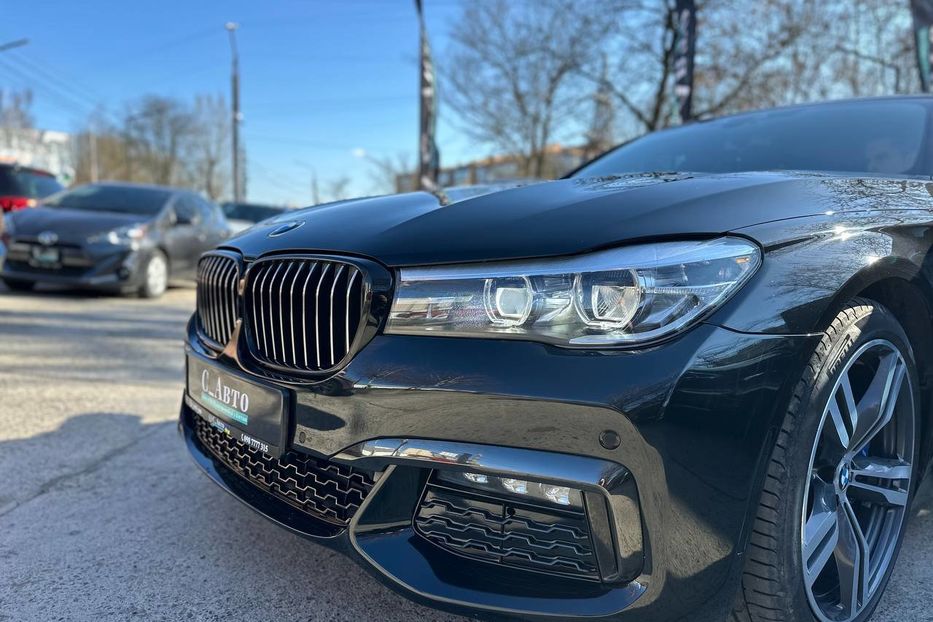 Продам BMW 740 Long 2017 года в Черновцах
