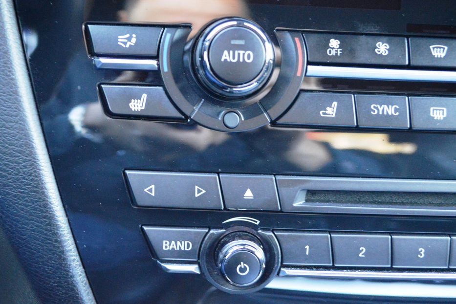 Продам BMW X5 2016 года в Одессе
