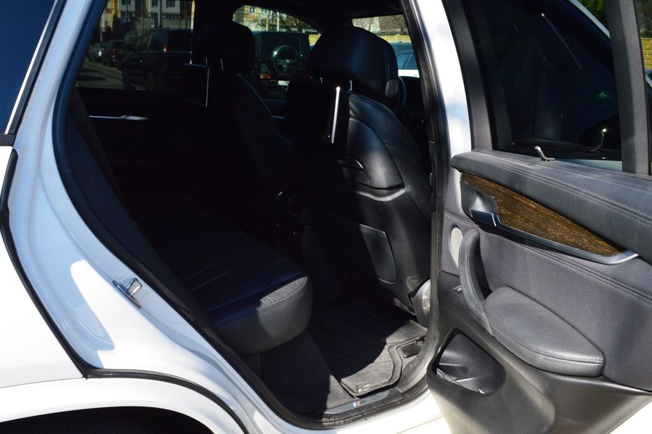 Продам BMW X5 2016 года в Одессе