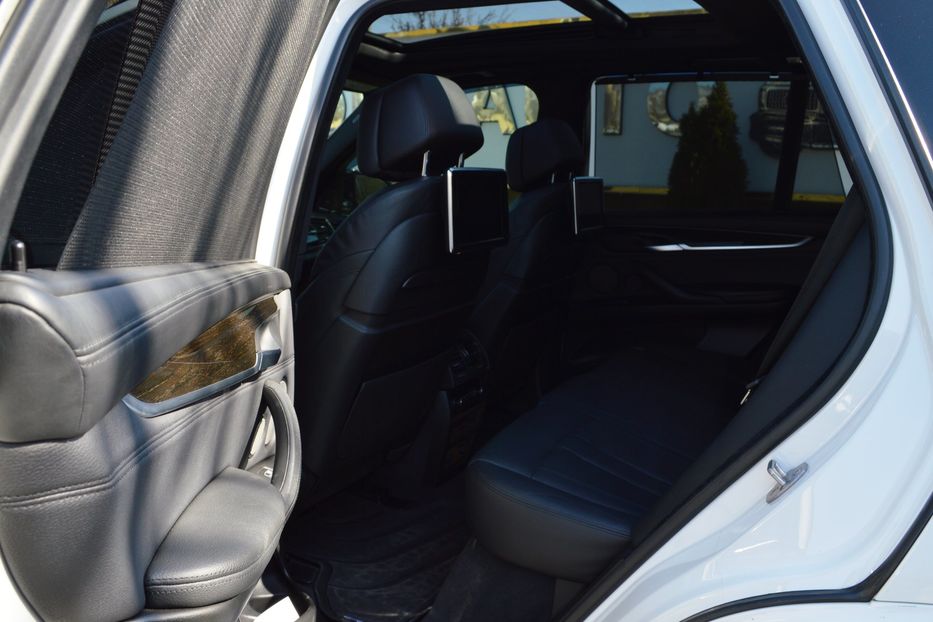 Продам BMW X5 2016 года в Одессе