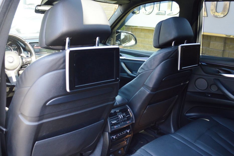 Продам BMW X5 2016 года в Одессе