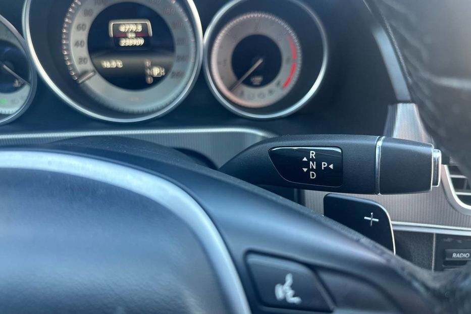 Продам Mercedes-Benz E-Class 2014 года в Черновцах