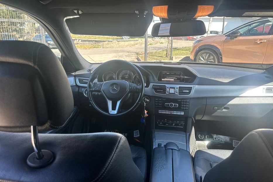 Продам Mercedes-Benz E-Class 2014 года в Черновцах