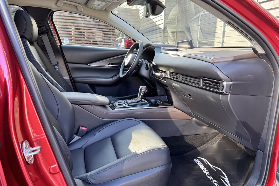 Продам Mazda CX-3 0 Premium 2022 года в Киеве