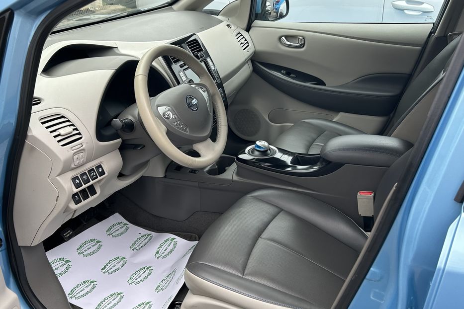 Продам Nissan Leaf SV 85% SOH  2015 года в Одессе