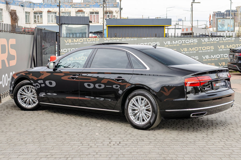 Продам Audi A8 3.0TDI QUATTRO 2017 года в Киеве