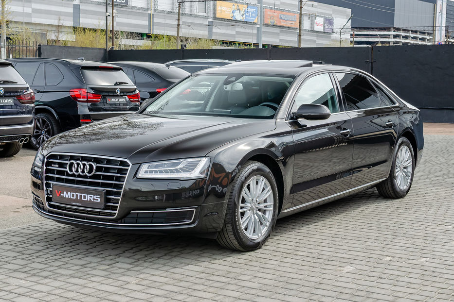 Продам Audi A8 3.0TDI QUATTRO 2017 года в Киеве