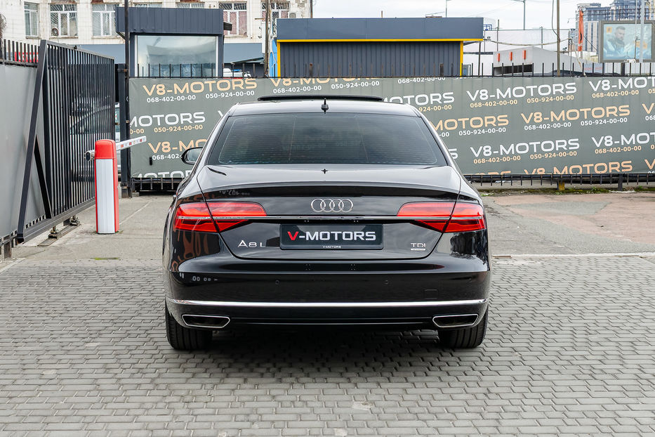 Продам Audi A8 3.0TDI QUATTRO 2017 года в Киеве