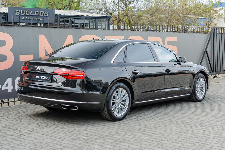 Продам Audi A8 3.0TDI QUATTRO 2017 года в Киеве